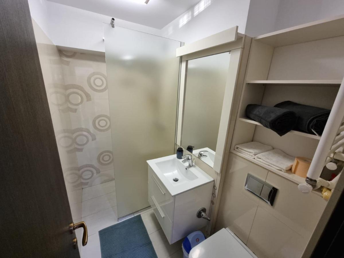 Oana Luxury Home Boekarest Buitenkant foto